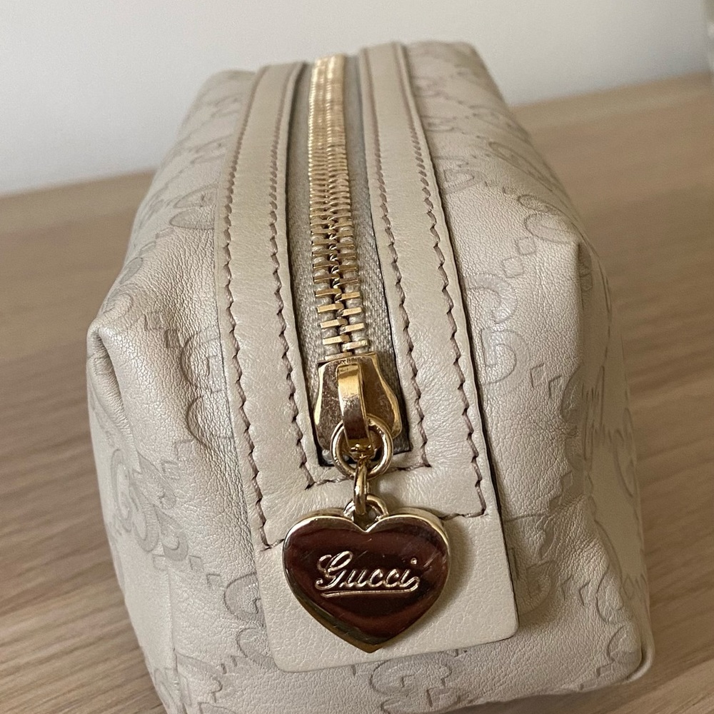 Gucci Leather Cosmetic Makeup Pouch - Picture 3 of 14